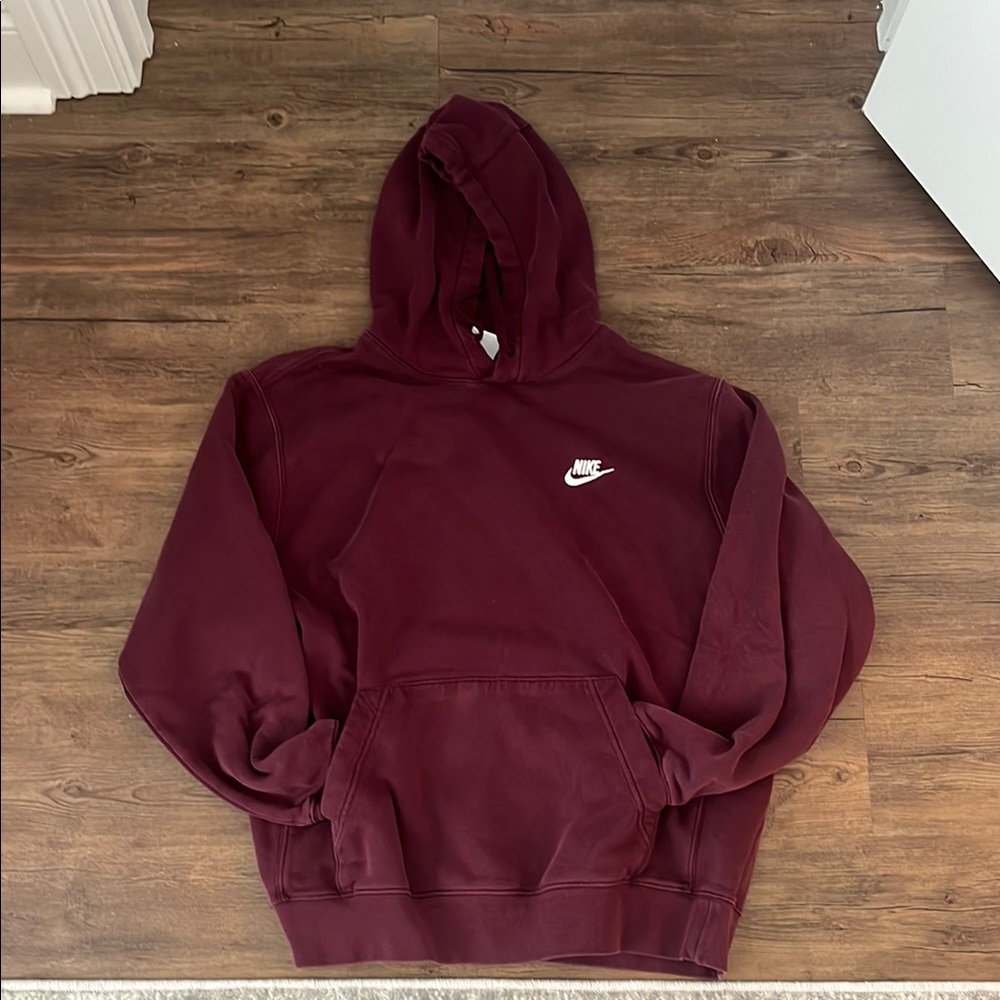 Nike Men's Maroon Hoodie